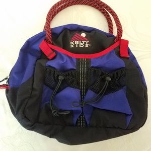 Kelty Kids daypack with straps to fit around waist